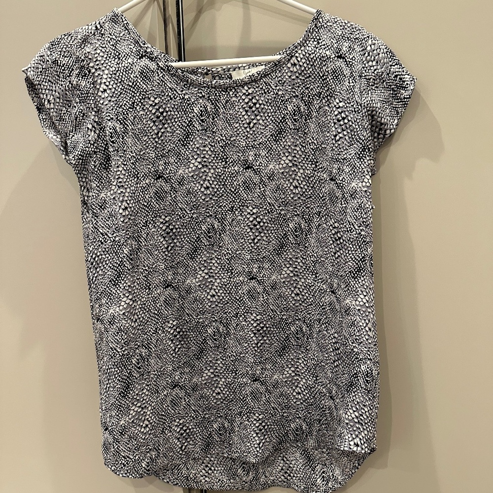 Joie snake print silk blouse size S nwt